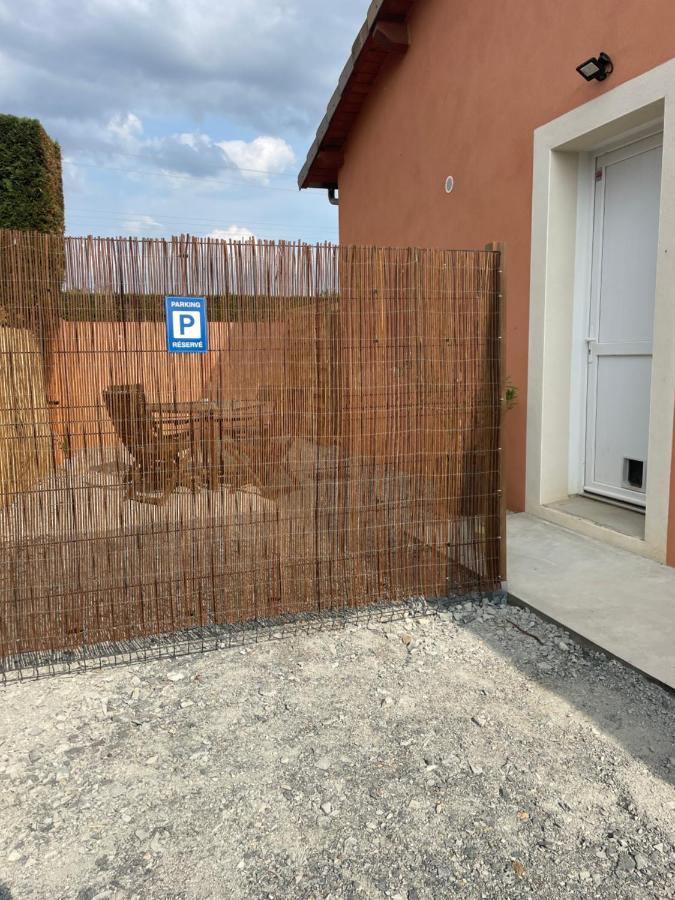 Bienvenue En Beaujolais Saint-Jean-d'Ardieres Exterior foto